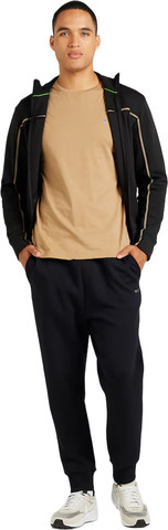 טי שירט Gant לגברים גזרת Slim Fit