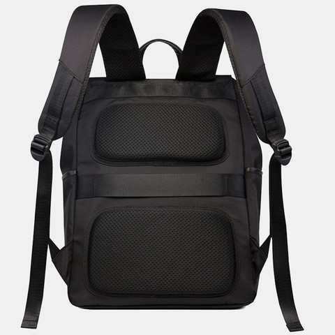 תיק גב Multi™ Pro למחשב 15.6 אינץ' עם יציאת USB - שחור