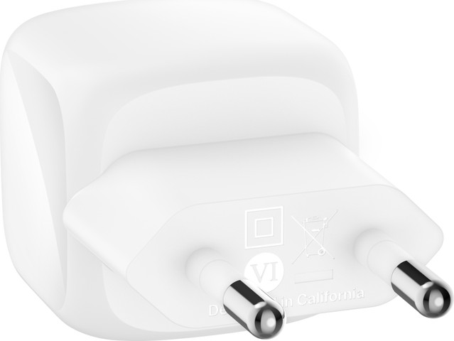 מטען קיר Belkin BoostCharge 30W USB-C צבע לבן
