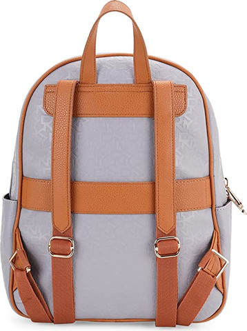 תיק גב יוקרתי ואלגנטי מבית מעצבת העל Donna Karan DKNY דגם Autograph 421 Backpack צבע ורוד