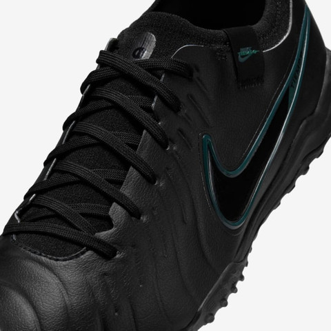 נעלי קטרגל לילדים ונוער – Nike Tiempo Legend בצבע שחור