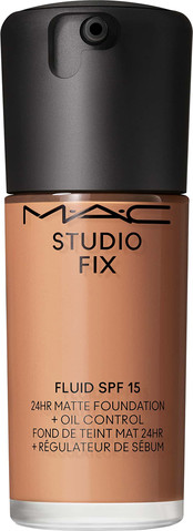 STUDIO FIX FLUID מייקאפ בגימור מאט רך - NW30