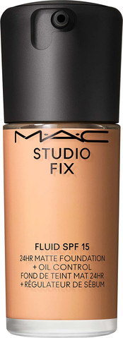 STUDIO FIX FLUID מייקאפ בגימור מאט רך - NW18