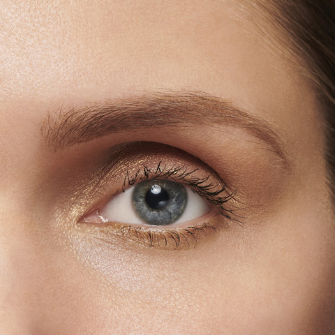 PRO BROW DEFINER  עפרון גבות בעל קצה דק - BRUNETTE