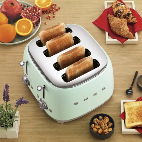 מצנם 4 פרוסות בעיצוב רטרו Smeg סמג TSF03PGEU ירוק
