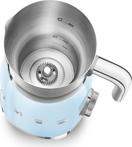 מקציף חלב חם/קר 600 מ"ל Smeg סמג MFF11PBEU תכלת