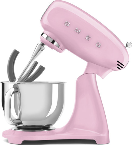מיקסר מקצועי בעיצוב רטרו 4.8 ליטר Smeg סמג SMF03 ורוד