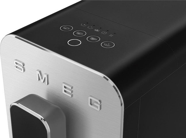 מכונת קפה אוטומטית Smeg סמג Collezione BCC12 שחור
