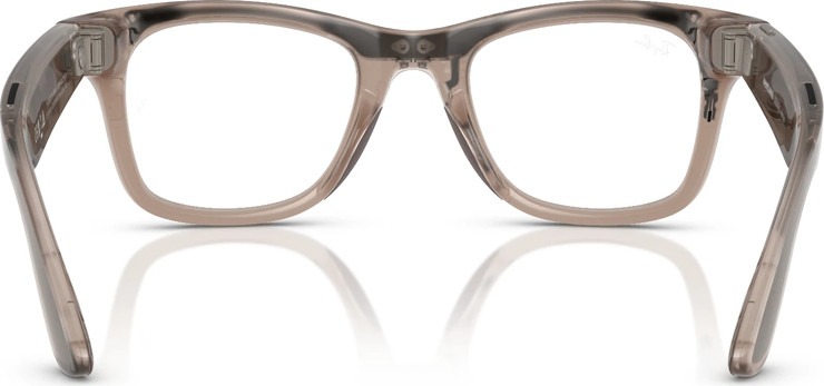 משקפי שמש חכמים Ray-Ban Meta Wayfarer RW4008 בגימור Shiny Warm Stone עם עדשות Transitions Watermelon Red בגודל 53-22