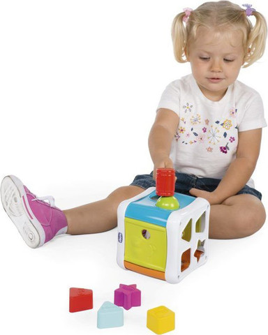 קוביית משחק 2 ב 1 להכרת צורות וצבעים - התאם צורה והך פטיש