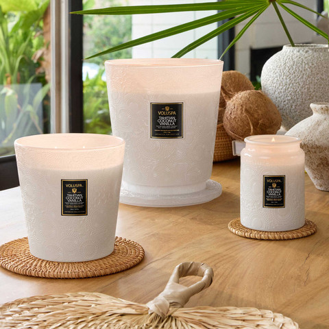 נר ריחני בצנצנת זכוכית 510 גרם - Tahitian Coconut Vanilla