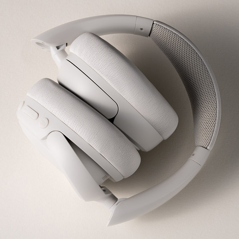 אוזניות OverEar אלחוטיות JLab ג'יי-לאב JBuds Lux ANC לבן