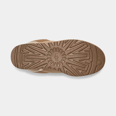 Crocs Classic - נעלי קרוקס קלאסיים בצבע שחור לגברים ולנשים