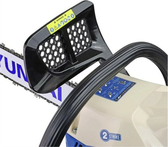 מסור שרשרת 20" לגיזום ענפים וחיתוך מנוע בנזין מדגם 61 סמ"ק מדגם HYC6220 מבית Hyundai