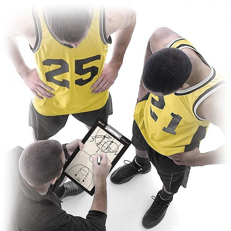 לוח טקטי למאמן כדורסל - BASKETBALL MAGNACOACH