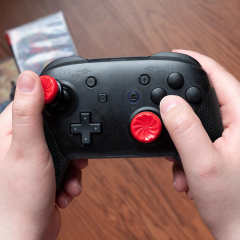 צמד מתאמים ארגונומיים ל- Nintendo Switch Pro, FPS Freek Inferno Edition אדום