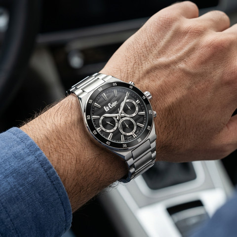 שעון גברים Lee Cooper London LC08175.350 כסף עם צמיד פלדת אל-חלד ולוח שחור Multi Function