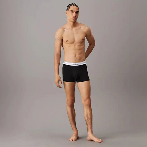 מארז שלישיית בוקסרים קלווין קליין 3 Pack Trunks גברים - קלווין קליין - Black