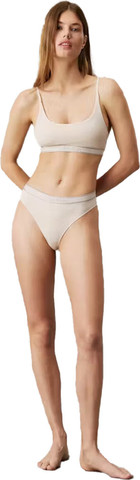 תחתוני חוטיני Calvin Klein לנשים