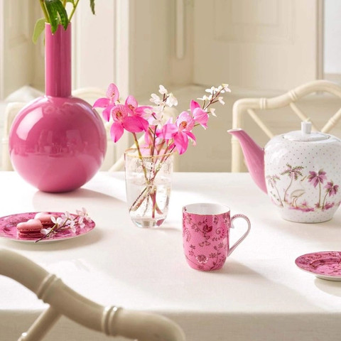 מאג קטן מפורצלן ורוד 145 מל Jolie Flowers מבית PIP STUDIO