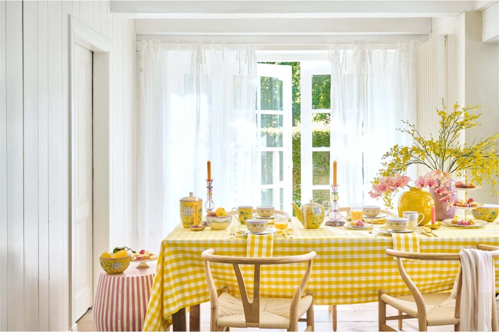 צלחת לעוגה בקוטר 17 סמ Lily&Lotus Moon Delight Yellow מבית Pip Studio