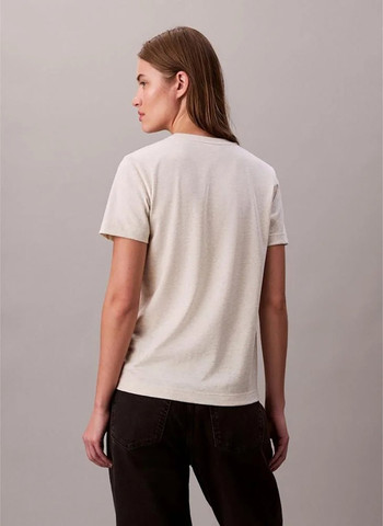 חולצת טישירט קצרה קלווין קליין Essential Crew Neck נשים - קלווין קליין - Brown