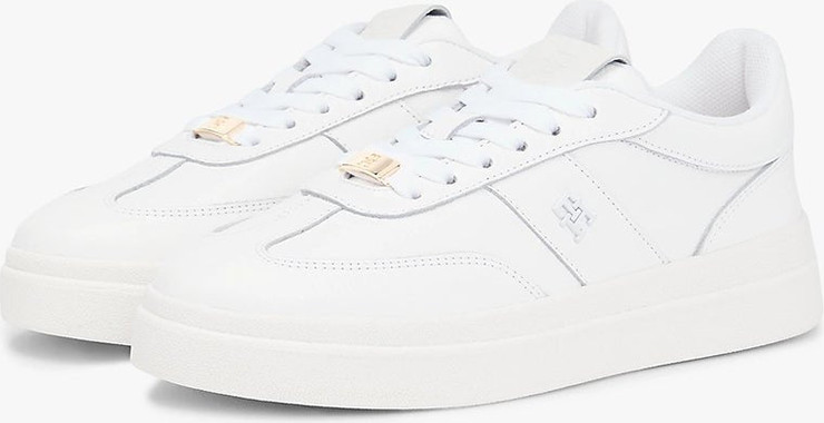 נעלי טומי הילפיגר Debossed Th Monogram Leather Court Trainers נשים