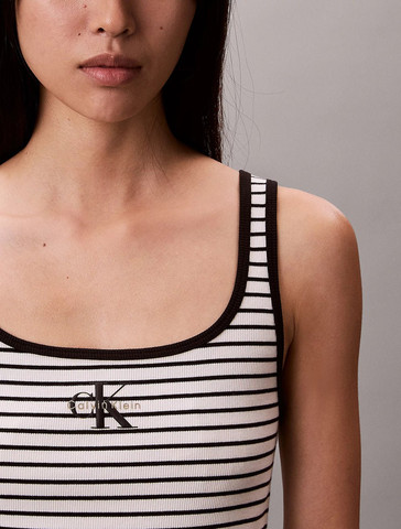 גופיה קלווין קליין Scoop Neck Ribbed נשים - קלווין קליין - Black