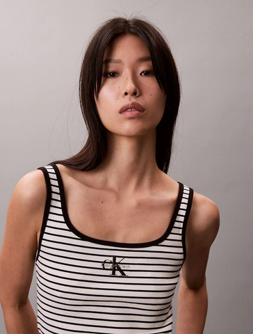 גופיה קלווין קליין Scoop Neck Ribbed נשים - קלווין קליין - Black