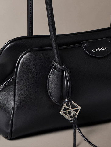 תיק קלווין קליין Multi Compartment Shoulder Bag נשים - קלווין קליין - Black