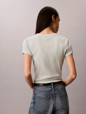 חולצת טישירט קצרה קלווין קליין Slim Ribbed Cotton Logo נשים - קלווין קליין - Grey