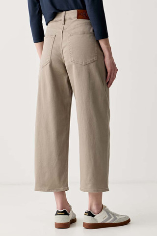 גינס קלווין קליין Cropped Barrel Jeans נשים - קלווין קליין - Brown