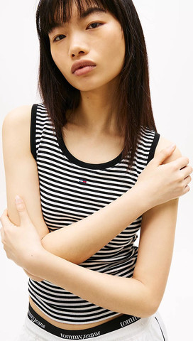 גופיה טומי הילפיגר Ribbed Slim Scoop Neck נשים - טומי הילפיגר - Black