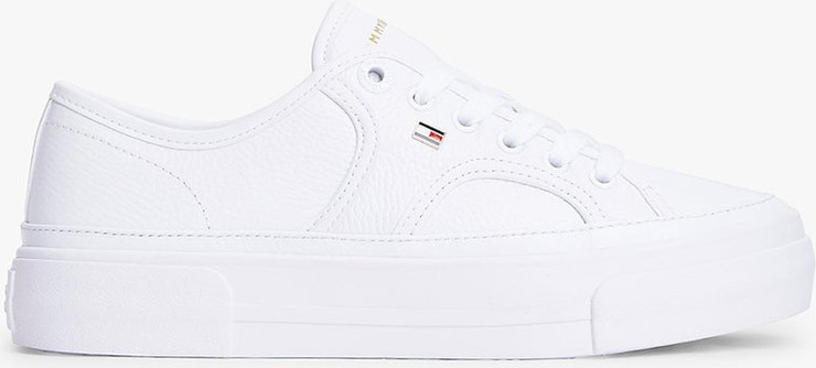 נעלי טומי הילפיגר Logo Pebble Grain Leather Platform נשים