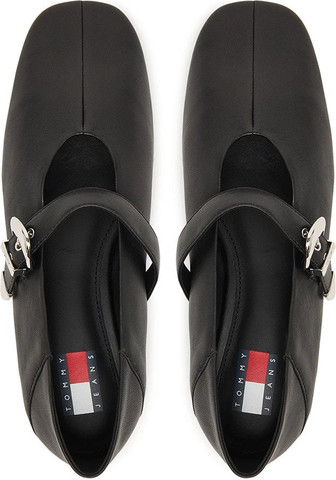 נעלי טומי הילפיגר Suede Buckle Square Toe Ballerinas נשים