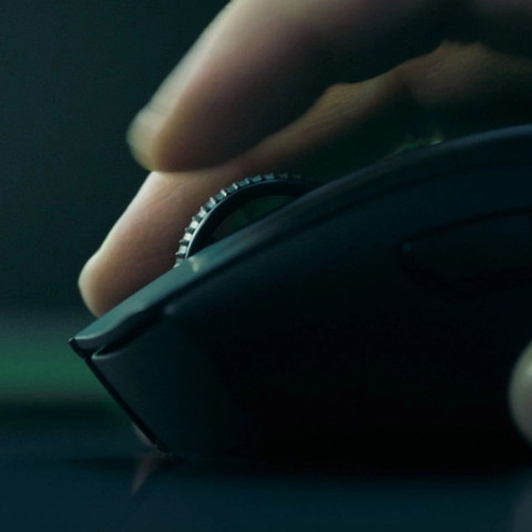 עכבר גיימינג ארגונומי אלחוטי Razer DeathAdder V4 Pro - שחור