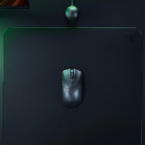 עכבר גיימינג ארגונומי אלחוטי Razer DeathAdder V4 Pro - שחור