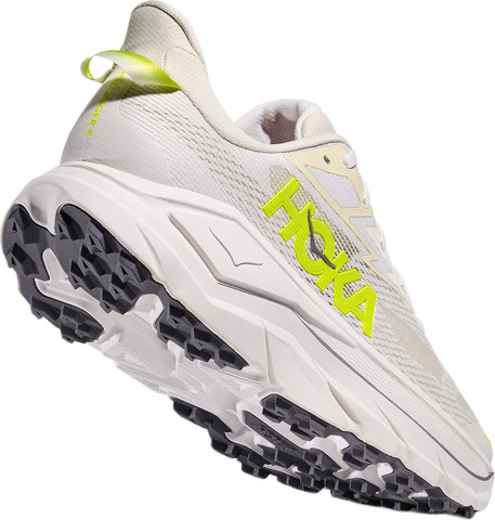Hoka Challenger 8 - נעלי ספורט נשים הוקה צ'אלנג'ר 8 בצבע לבן/נאון סיטרוס