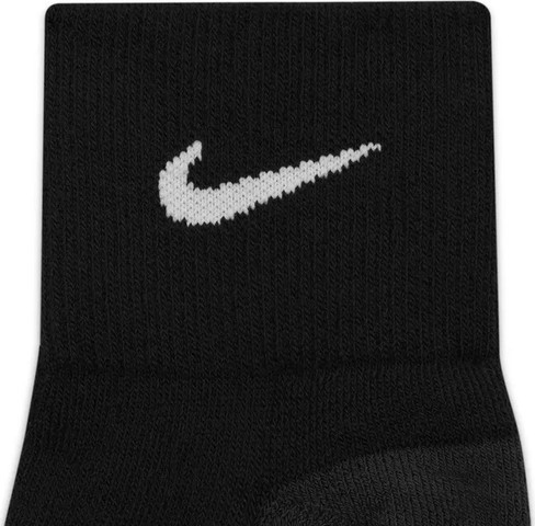 Nike Everyday Max Cushioned SX5549-010 ביגוד גרביים
