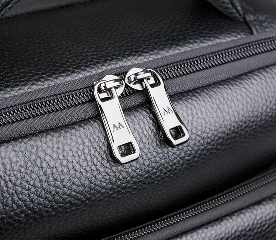 תיק גב VentureFlex ProX 20-35L למחשב 16 אינץ' עם יציאת USB מבית כאמל מאונטין