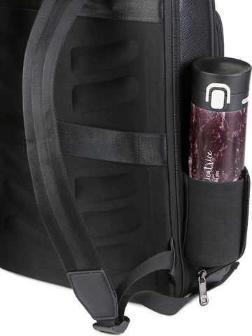 תיק גב VentureFlex ProX 20-35L למחשב 16 אינץ' עם יציאת USB מבית כאמל מאונטין