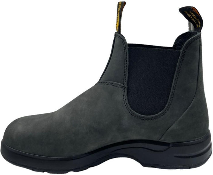 Vibram 2055 בצבע שחור כפרי