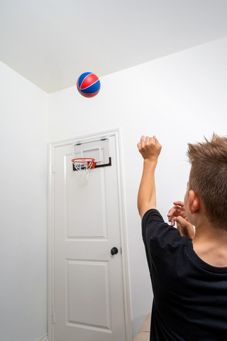 כדורסל מיני מספוג קשיח – PRO MINI FOAM BALLS