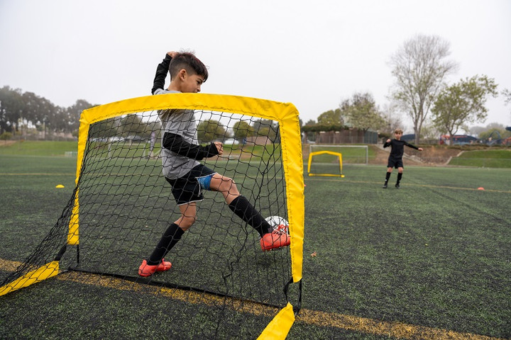 שער כדורגל מתקפל - YOUTH SOCCER NET