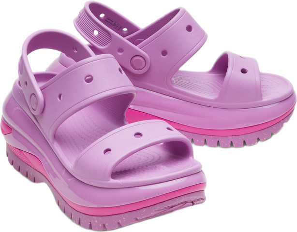 Crocs Classic Mega Crush Sandal - סנדל פלטפורמה קרוקס לנשים בצבע ורוד