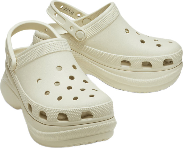 Crocs Classic Mega Crush Sandal - סנדל פלטפורמה קרוקס לנשים בצבע עצם