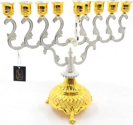 MGS חנוכיה מוזהבת 30 ס”מ