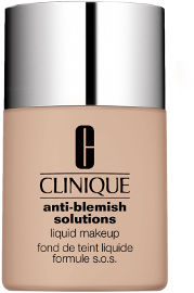 CLINIQUE ACNE SOLUTIONS מייק אפ נוזלי לטיפול בפגמי העור