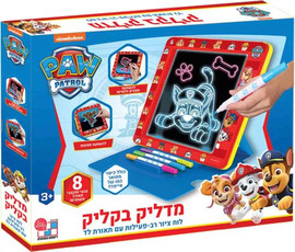 AM AV מדליק בקליק מפרץ ההרפתקאות - לוח ציור רב-פעילות עם תאורת לד וטושים, כולל כיסוי שהוא גם סטנד שולחני