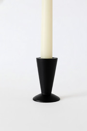 Decorado פמוט CONE שחור 9 סמ